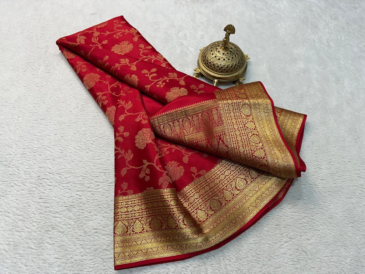 Elegance Redefined: Silk Brocade Saree with Exquisite Gold & Silver Zari Weaving - Image 5