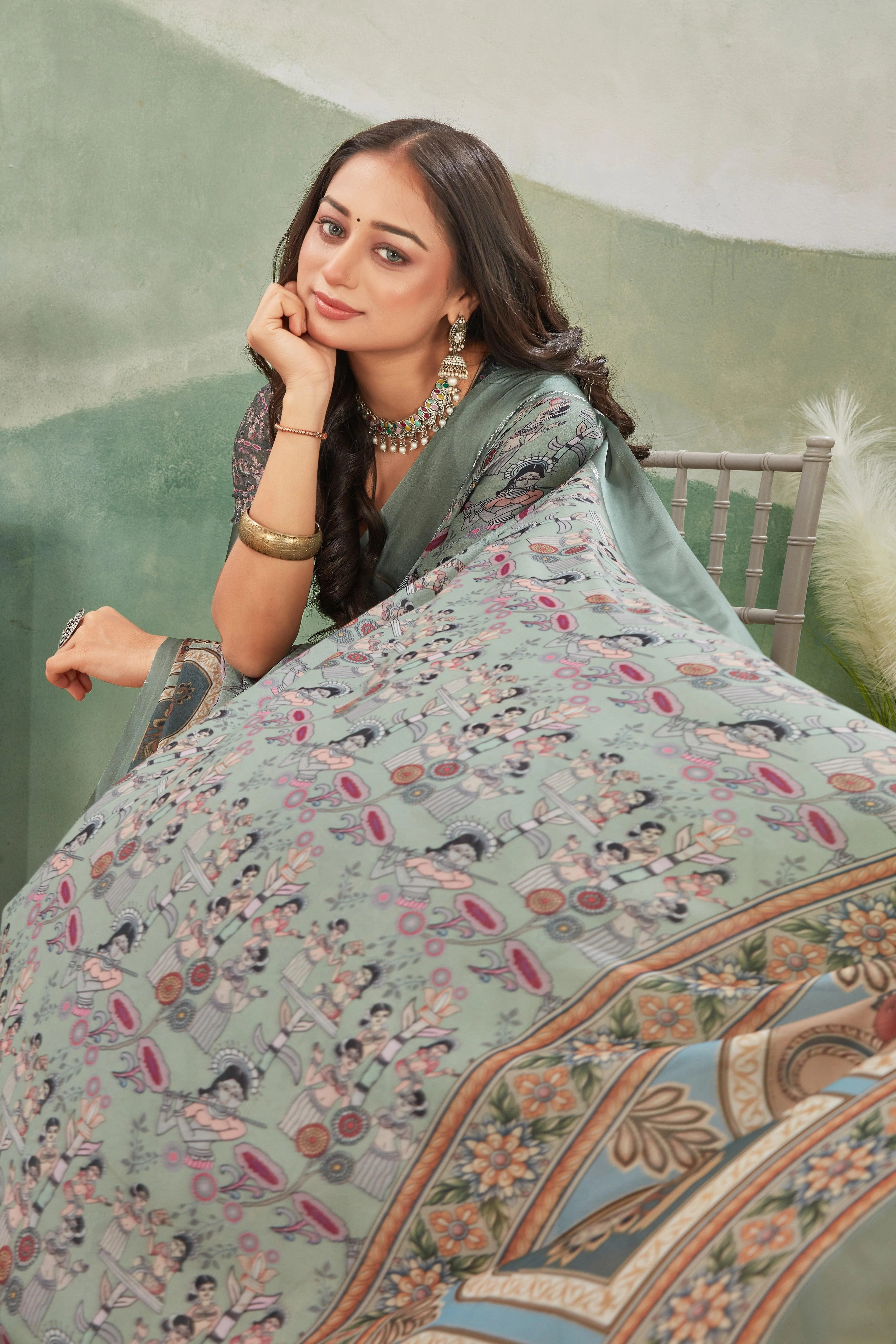 Perfect Harmony: Soft Crepe Silk with Elegant Kalamkari Art - Image 4