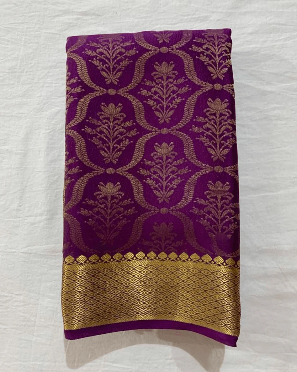 PURE GEORGETTE SILKS Saree 05 - Image 3