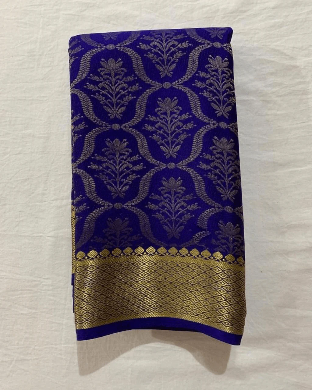 PURE GEORGETTE SILKS Saree 05 - Image 7