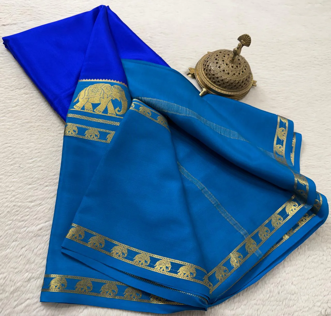 Semi-Crepe Silk Saree with Elephant Bentex Border | Contrast Color Designer Saree - Image 10